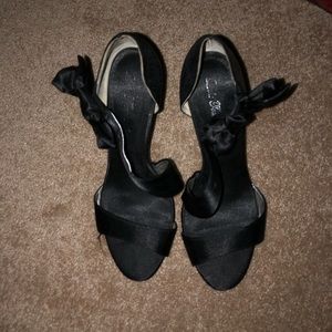 LULU TOWNSEND black high heels